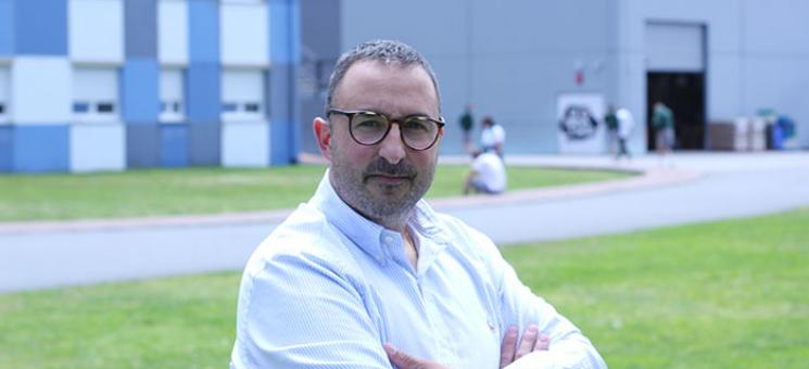 Xoán España, director general de AMICOS