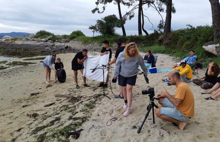 Rodaje del cortometraje sobre basuras marinas en la isla de Cortegada