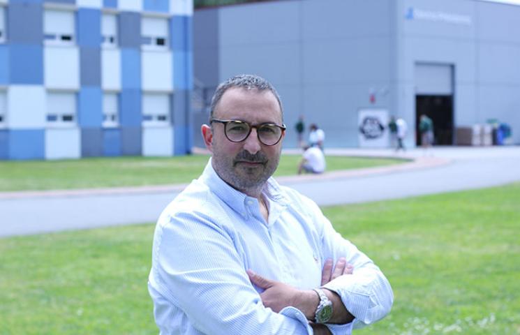 Xoán España, director general de AMICOS